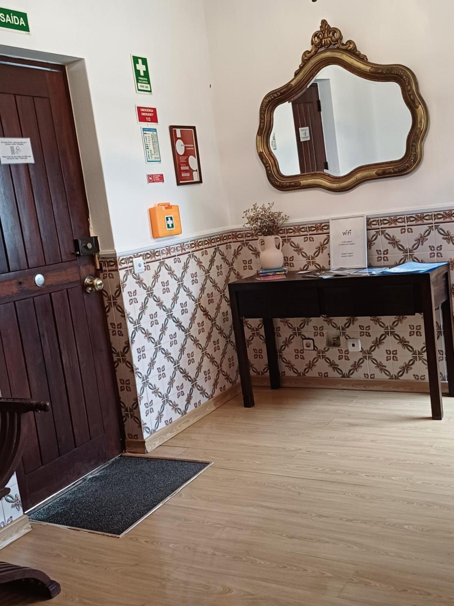 Vila Gloria Guesthouse ラゴス エクステリア 写真
