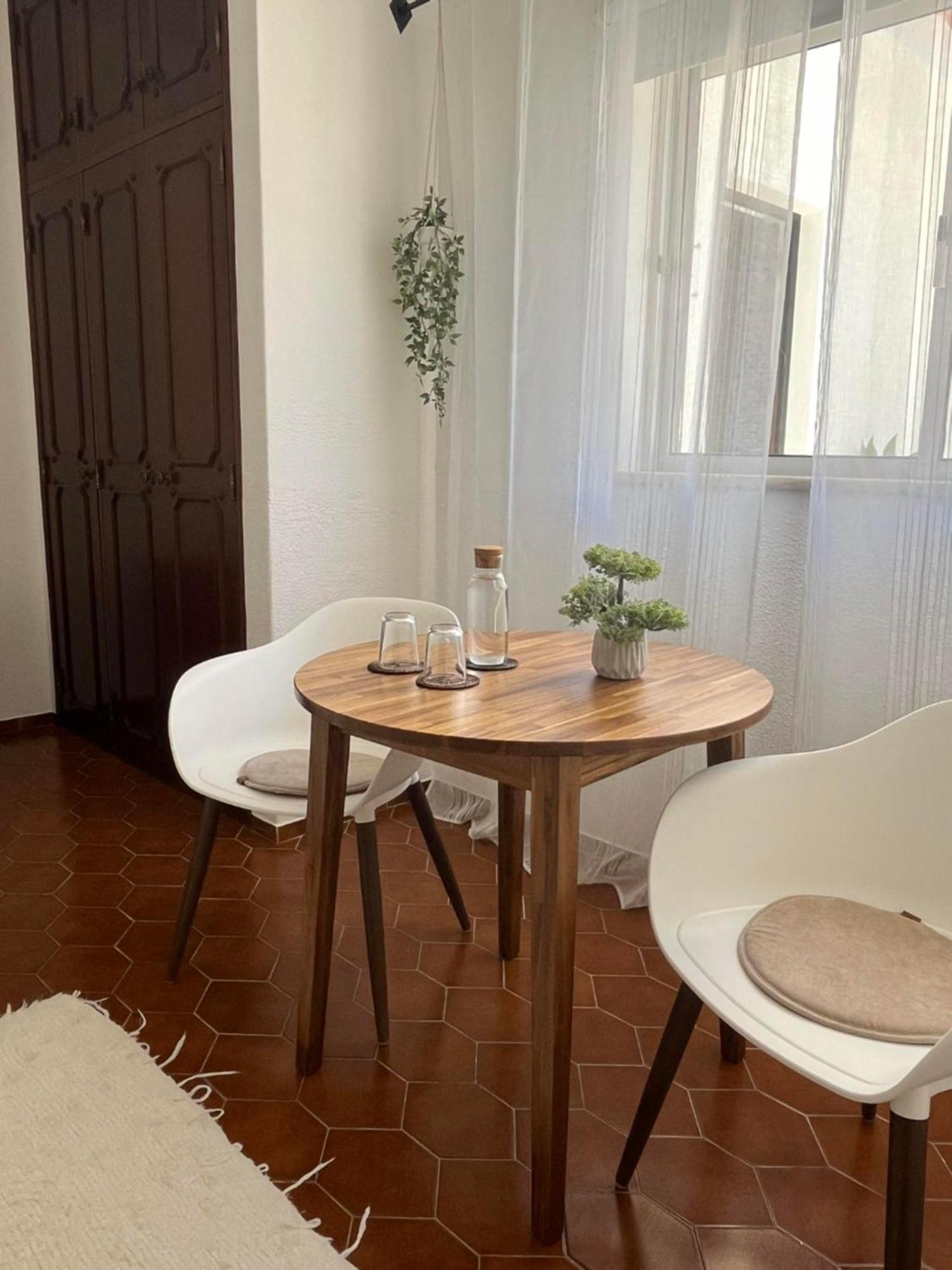 Vila Gloria Guesthouse ラゴス 部屋 写真